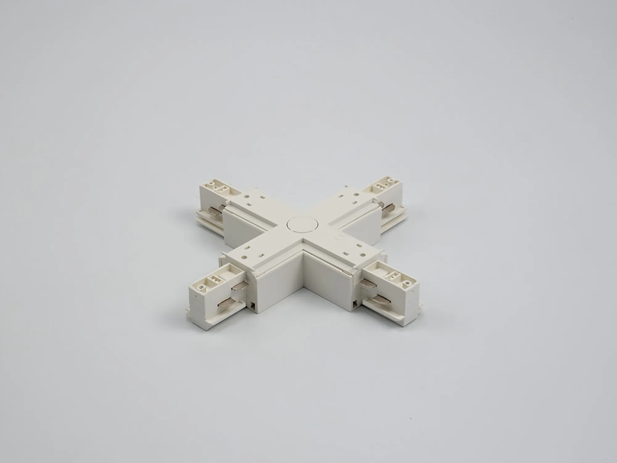 X Coupler With Feeding Option 3 Circuit Surface Mounted Track 3 Circuit Surface Mounted Track 555 1 1216 1  Eutrac 3 Circuit Surface-White